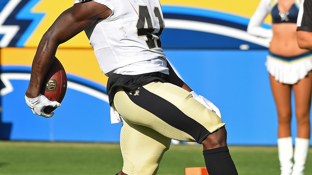 Watch: Kamara opens Saints' 1st drive with 50-yard TD run