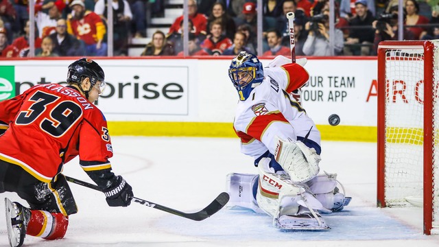 Luongo pledges to 'come in earlier than everyone else every day' this season