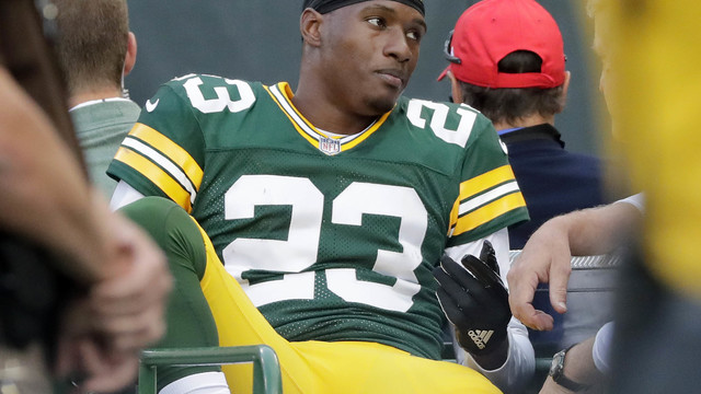 Packers' Randall fires back at Eagles' Treggs for complaining about fine