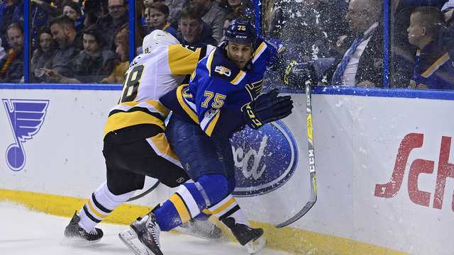 Reaves 'honored, humbled' to be acquired by Penguins
