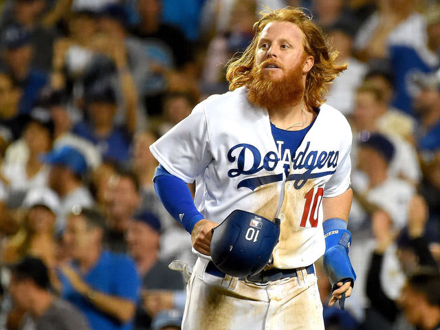 Turner may shave signature beard if Dodgers win World Series