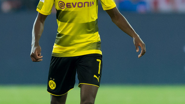 Barcelona reaches agreement to sign Dembele for initial €105M fee