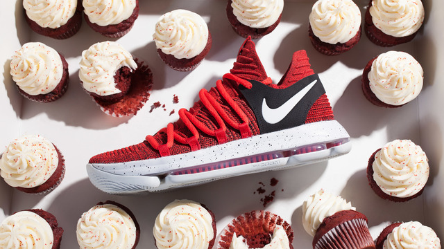 Durant responds to 'cupcake' taunts with Nike KDX in red velvet