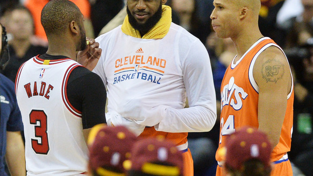 James 'would love to have D-Wade' on Cavs