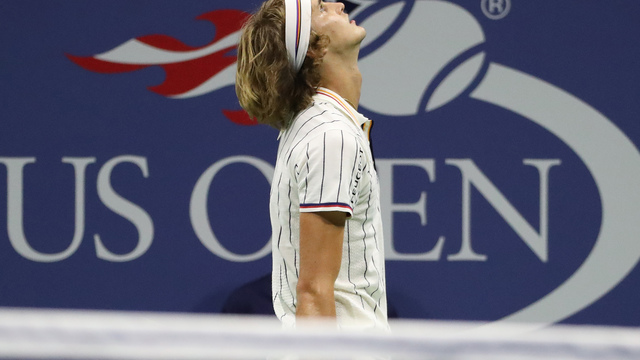 Coric stuns Zverev in US Open 2nd round