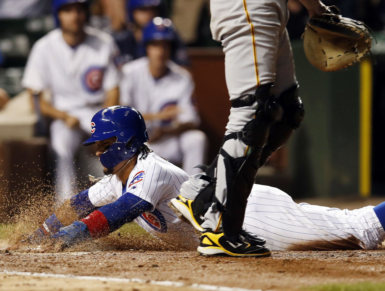 WATCH: 'El Mago' strikes again as Javier Baez goes from first to home on  steal