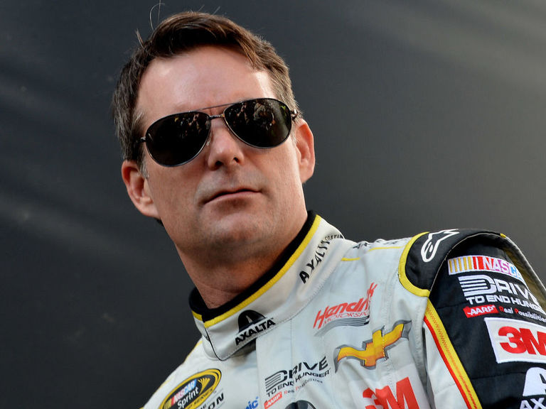 Darlington honors Jeff Gordon with luxury seating area | theScore.com