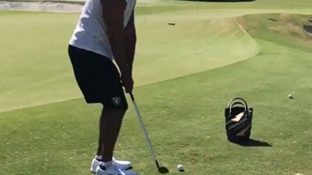 Watch: Tiger begins taking pitch shots amid rehab from back surgery