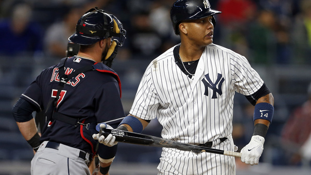 Report: Red Sox used Apple Watch to steal signs from Yankees, other teams