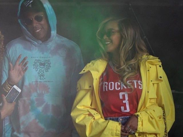 Look: Beyonce rocks CP3 Rockets jersey