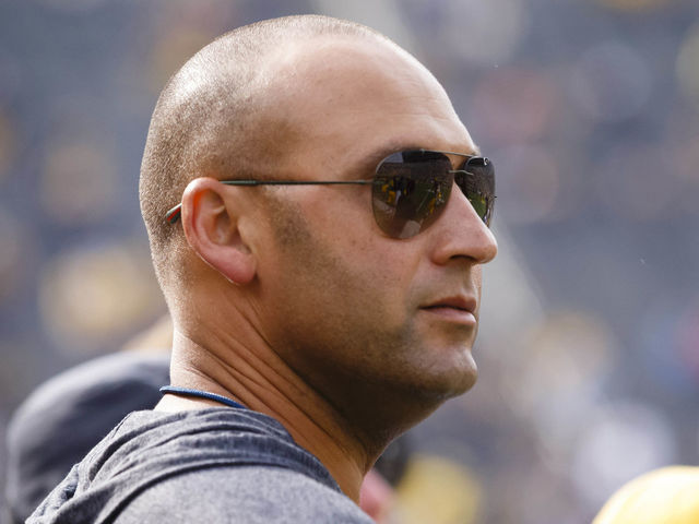 Report: Marlins' payroll to be reduced after Jeter's group takes over