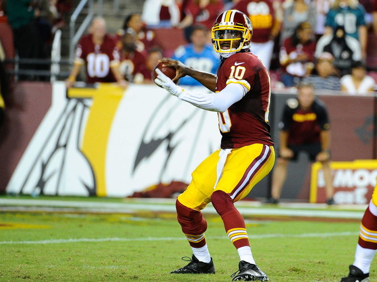 Robert Griffin III says he won't wear knee brace in 2014