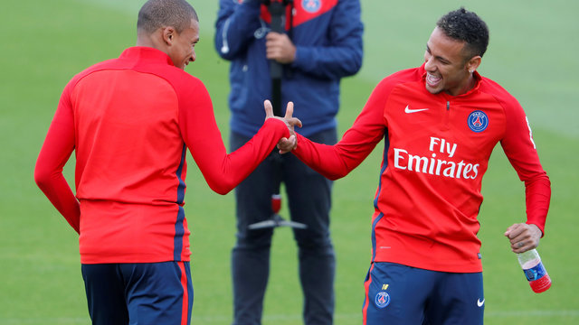 Talking tactics: 3 ways Mbappe fits in PSG's star-studded attack