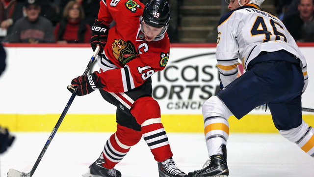 Report: Blackhawks sign Franson to tryout deal