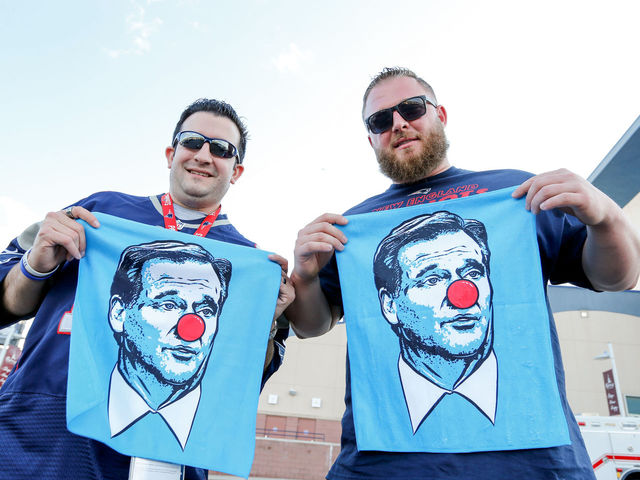 Patriots fans troll Goodell with 'clown nose' T-shirts, towels