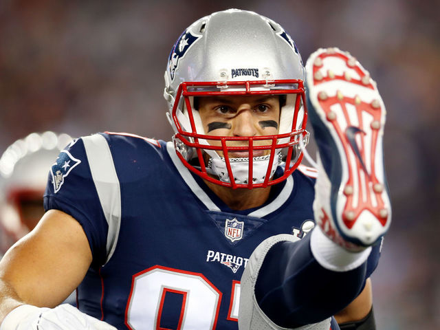 Patriots' Gronkowski says he's playing Sunday vs. Jets