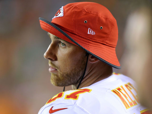 Berry's injury has Kelce feeling down despite Chiefs' comeback win vs. Pats