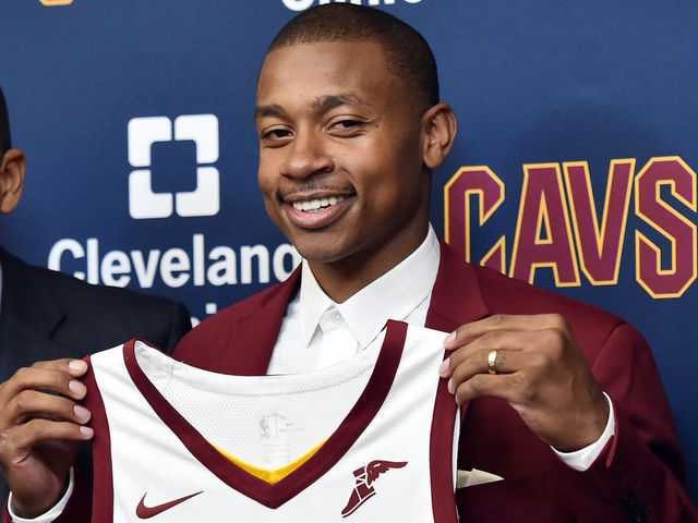 Isaiah uses Cavs' message about loyalty to take apparent jab at Celtics