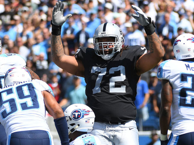Report: Raiders, Penn still discussing possible new contract