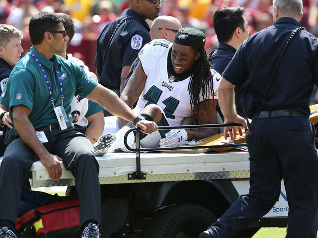 Report: Eagles' Darby to miss 4-6 weeks after dislocating ankle