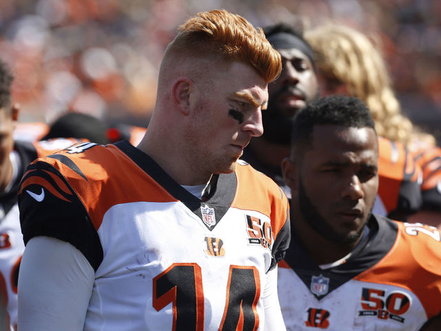 Report: Dalton may be on short leash, some Bengals players want Kaepernick