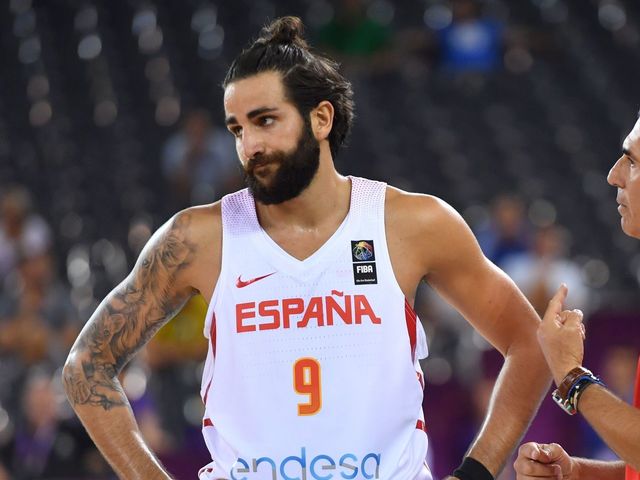 Rubio, Ingles exchange jabs about each other's hair on Twitter