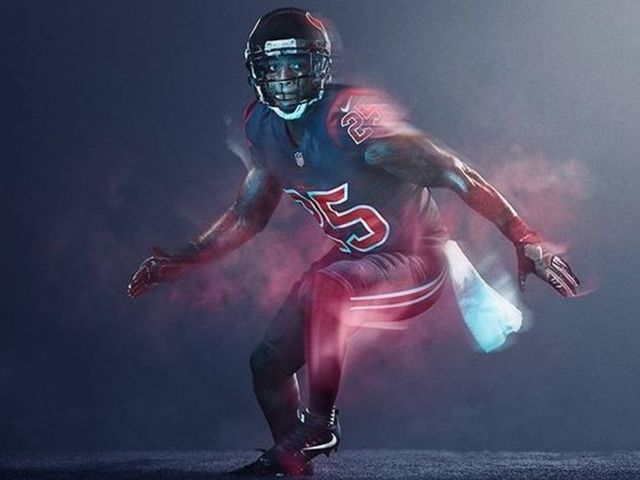 Texans rocking 'Color Rush' unis on TNF