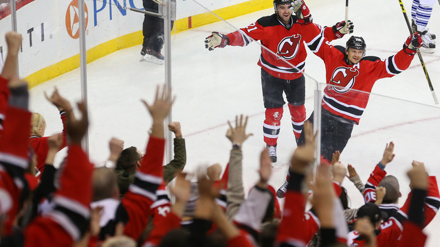 Devils fan scores free season tickets for meeting sad retweet goal set by team