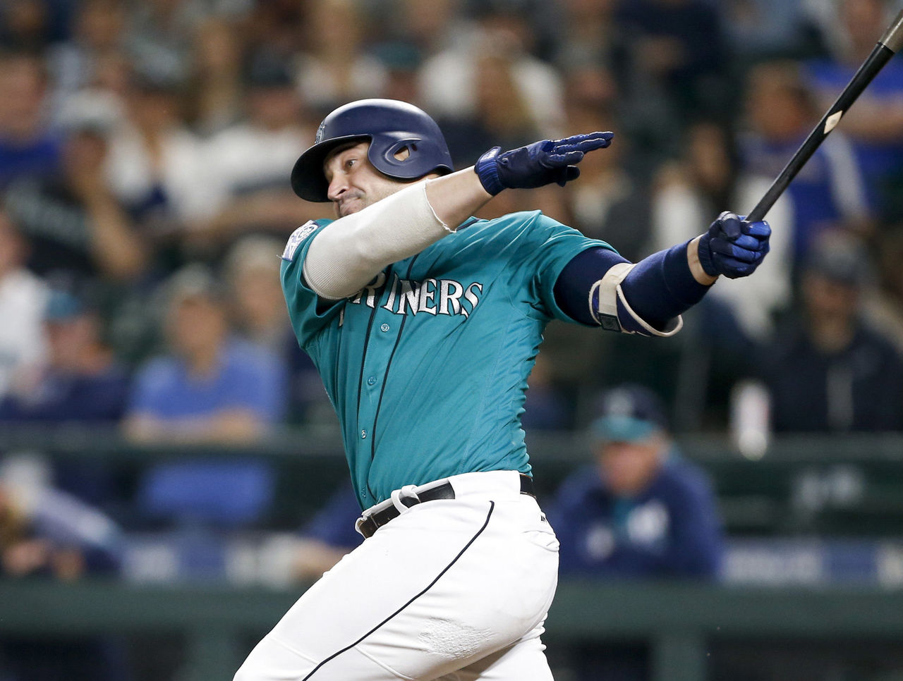 Mariners' Zunino pulling for good friend, former teammate Farquhar