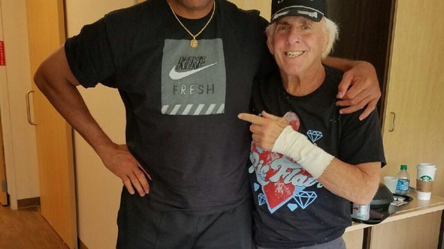 Charles Barkley visits Ric Flair at hospital