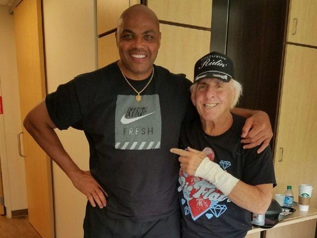 Charles Barkley visits Ric Flair at hospital