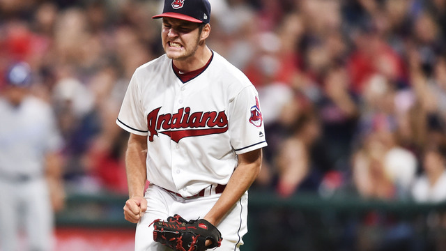 Indians' historic 22-game winning streak snapped by Royals
