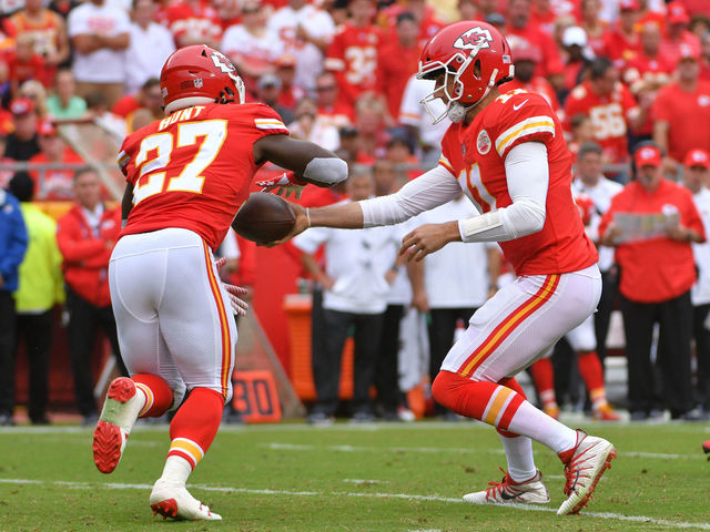 Watch: Chiefs' Hunt treats Arrowhead to spectacular TD in home debut