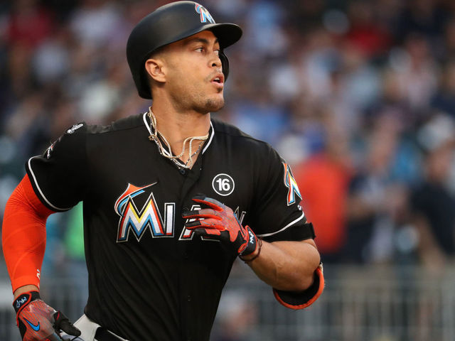 Report: Marlins looking to cut payroll to $90M
