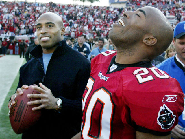 Barber twins to call Buccaneers-Giants Week 4 matchup