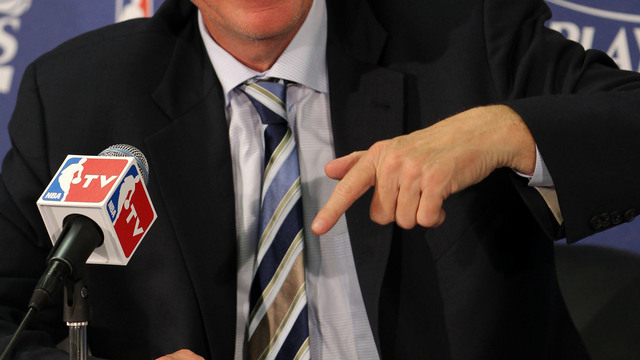 Bulls hire Doug Collins as senior advisor