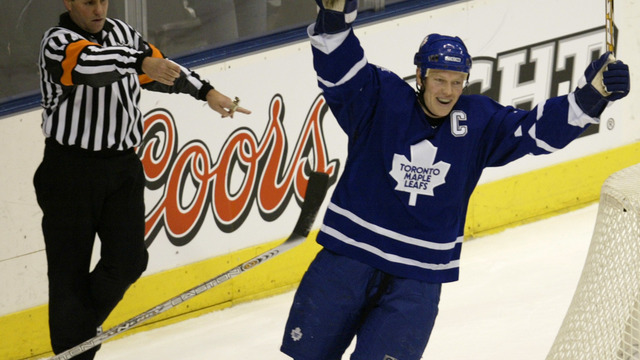 Jets bringing ex-ref to practice to counter NHL crackdown