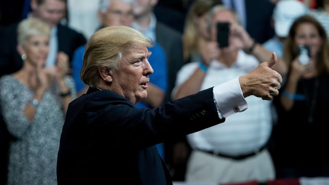Trump: Players should stand for anthem for 'privilege' of NFL career
