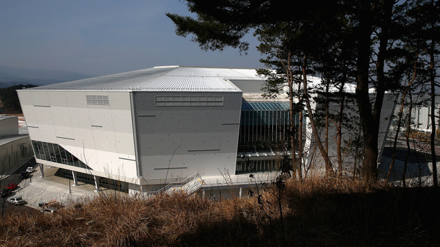 3 international cities poised to host the NHL next