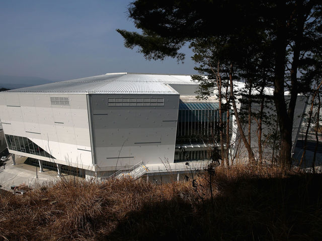 3 international cities poised to host the NHL next