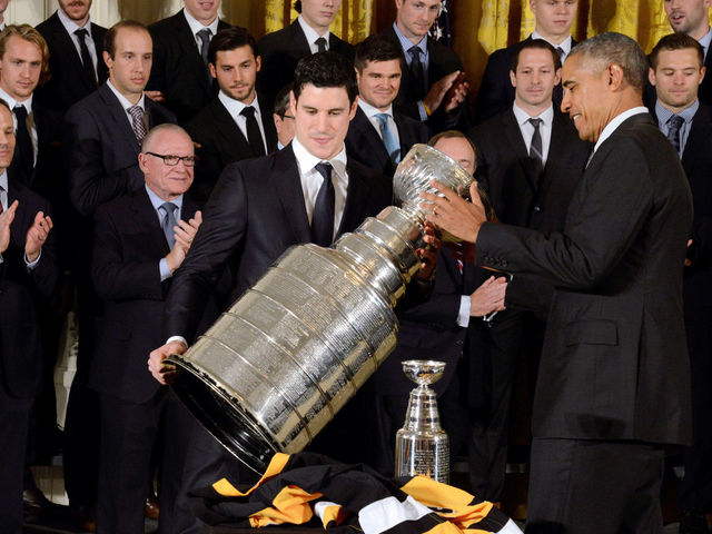 Penguins still plan to visit White House; support rights of others to protest