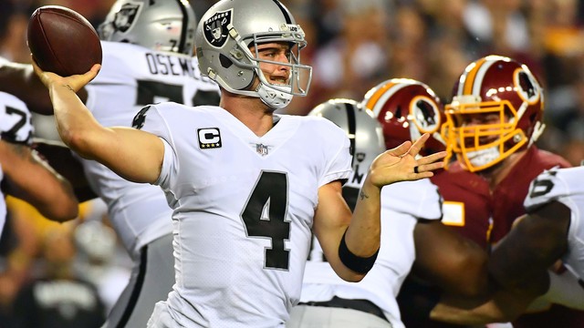 Raiders' Del Rio: Carr suffered back spasms, should heal 'quickly'