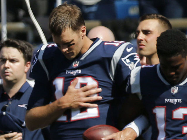 John Wall calls for Brady, Rodgers to support Kaepernick