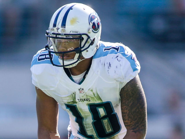 Titans' Matthews to kneel for anthem until 'the president apologizes'