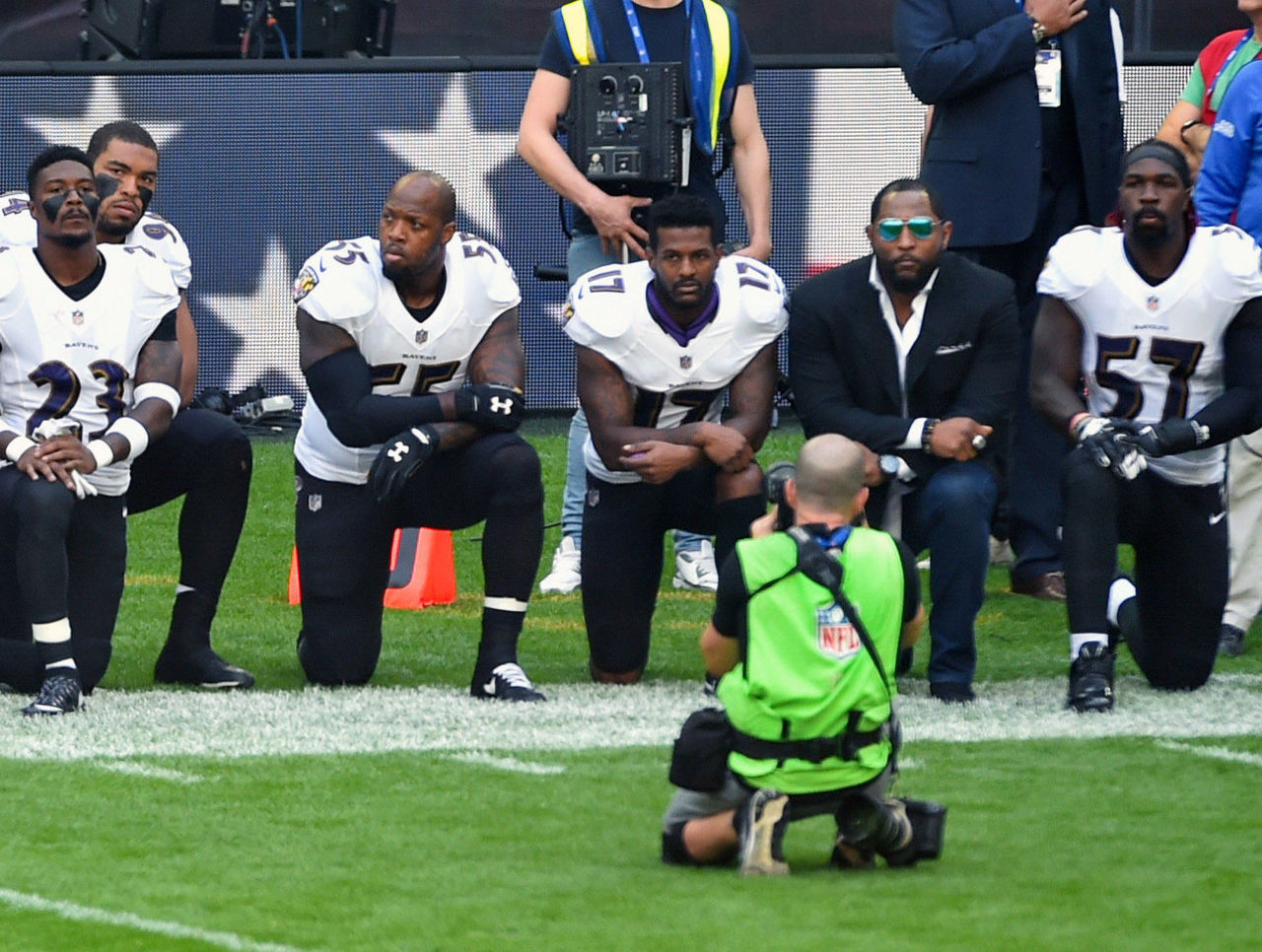 Ravens honor Ray Lewis in his last game at M&T Bank Stadium