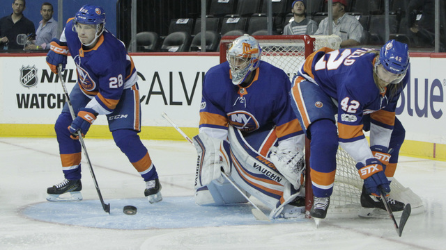 Islanders' Weight: 'Our goaltenders have led the charge in training camp'
