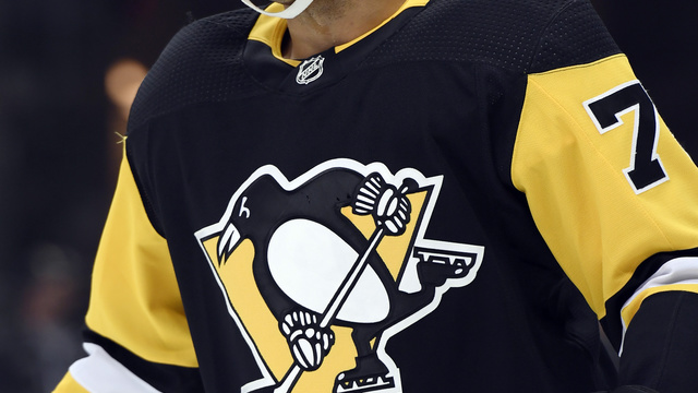 Reaves: I'd 'probably not' visit White House if invited