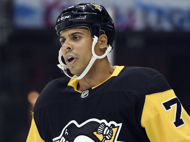 Reaves: I'd 'probably not' visit White House if invited