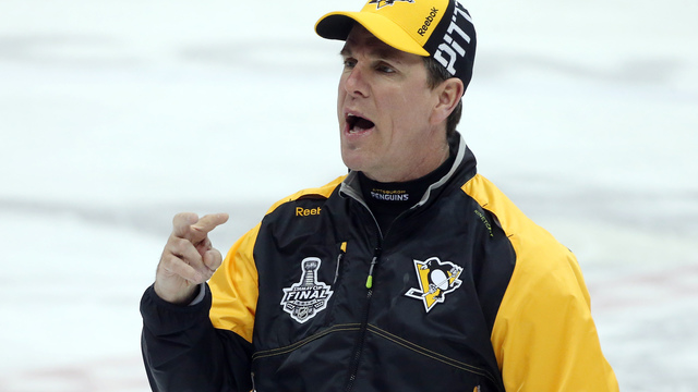 Pens' Sullivan deems criticism of Crosby's White House decision 'unfair'