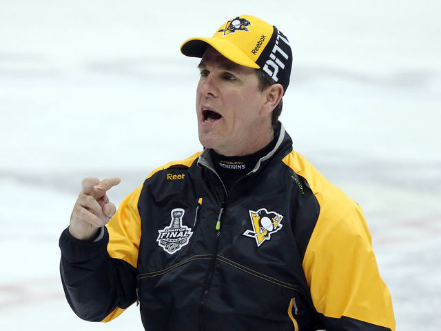 Pens' Sullivan deems criticism of Crosby's White House decision 'unfair'